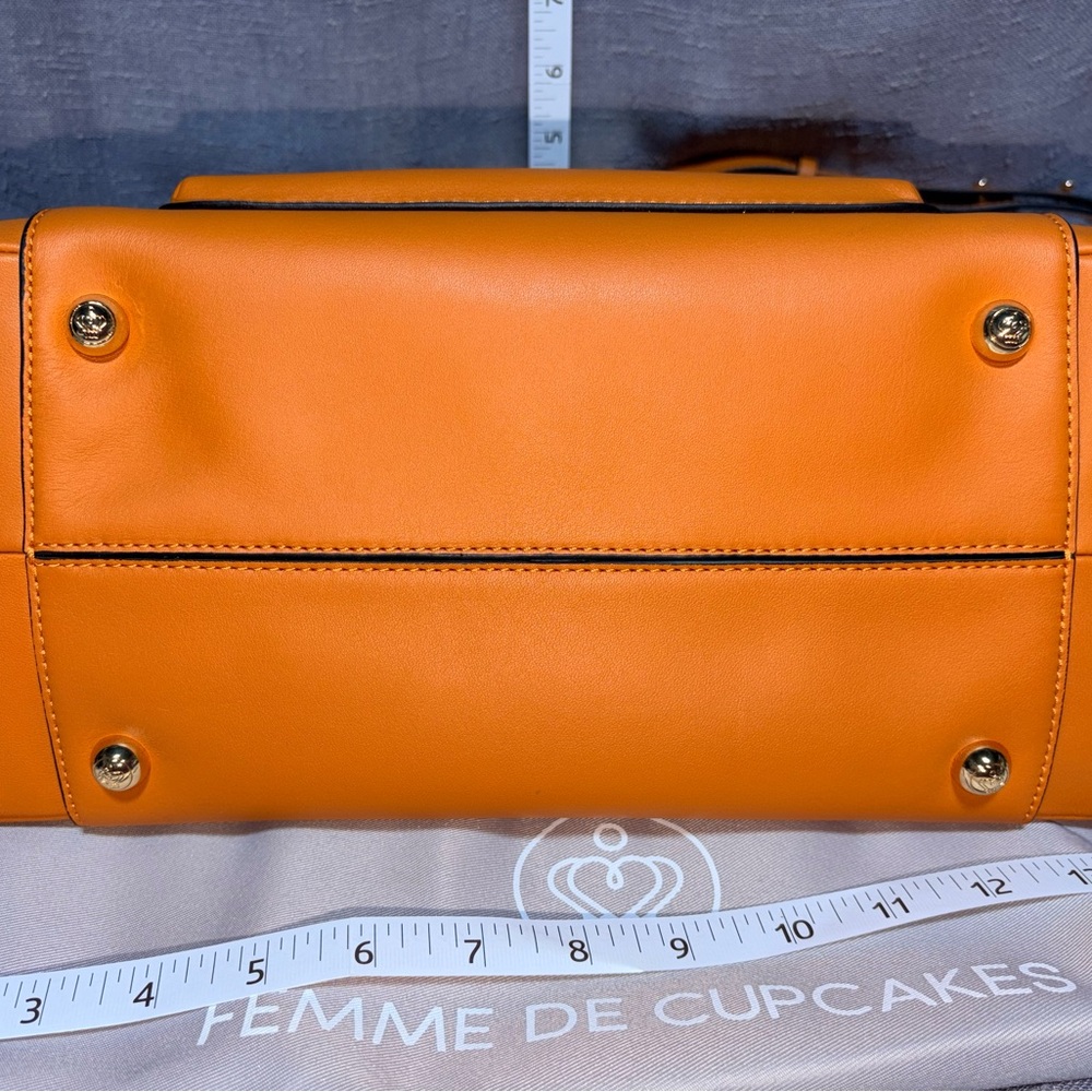 Structured Orange Leather Top-Handle Satchel with Gold-Tone Clasp - Picture 4 of 9